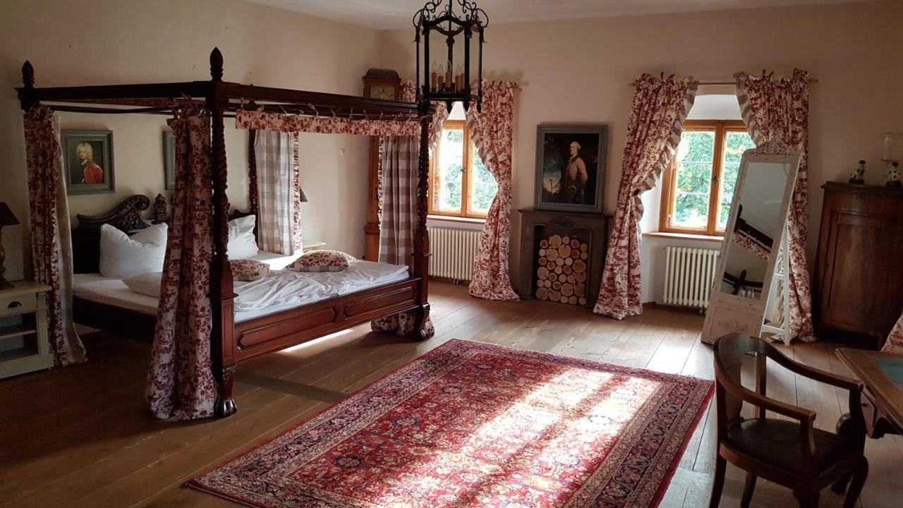 Hotel Schloss Amerang Exteriör bild